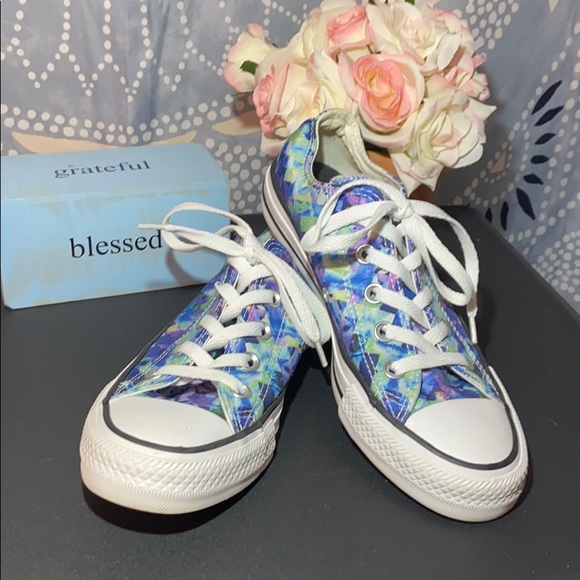 Converse Other - Girl’s Converse Shoes